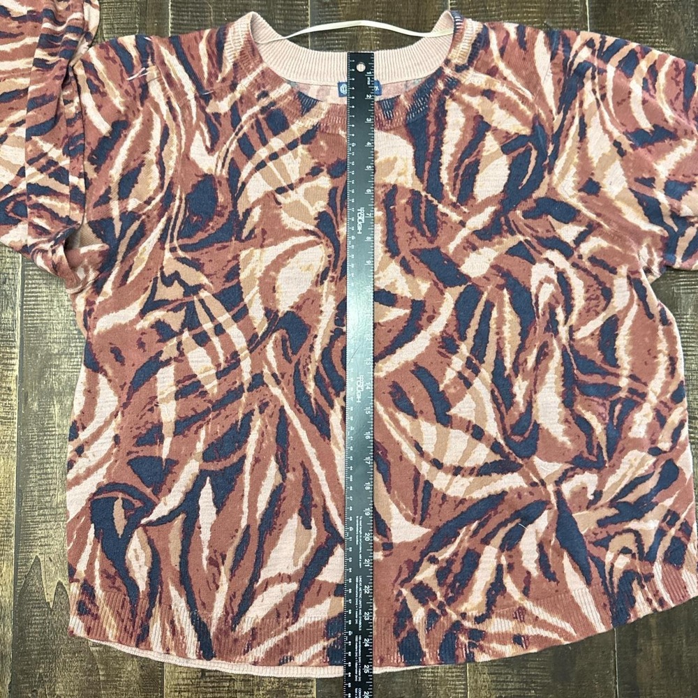Democracy Long Puff Sleeve Round Neck Abstract Print Sweater - Picture 5 of 8
